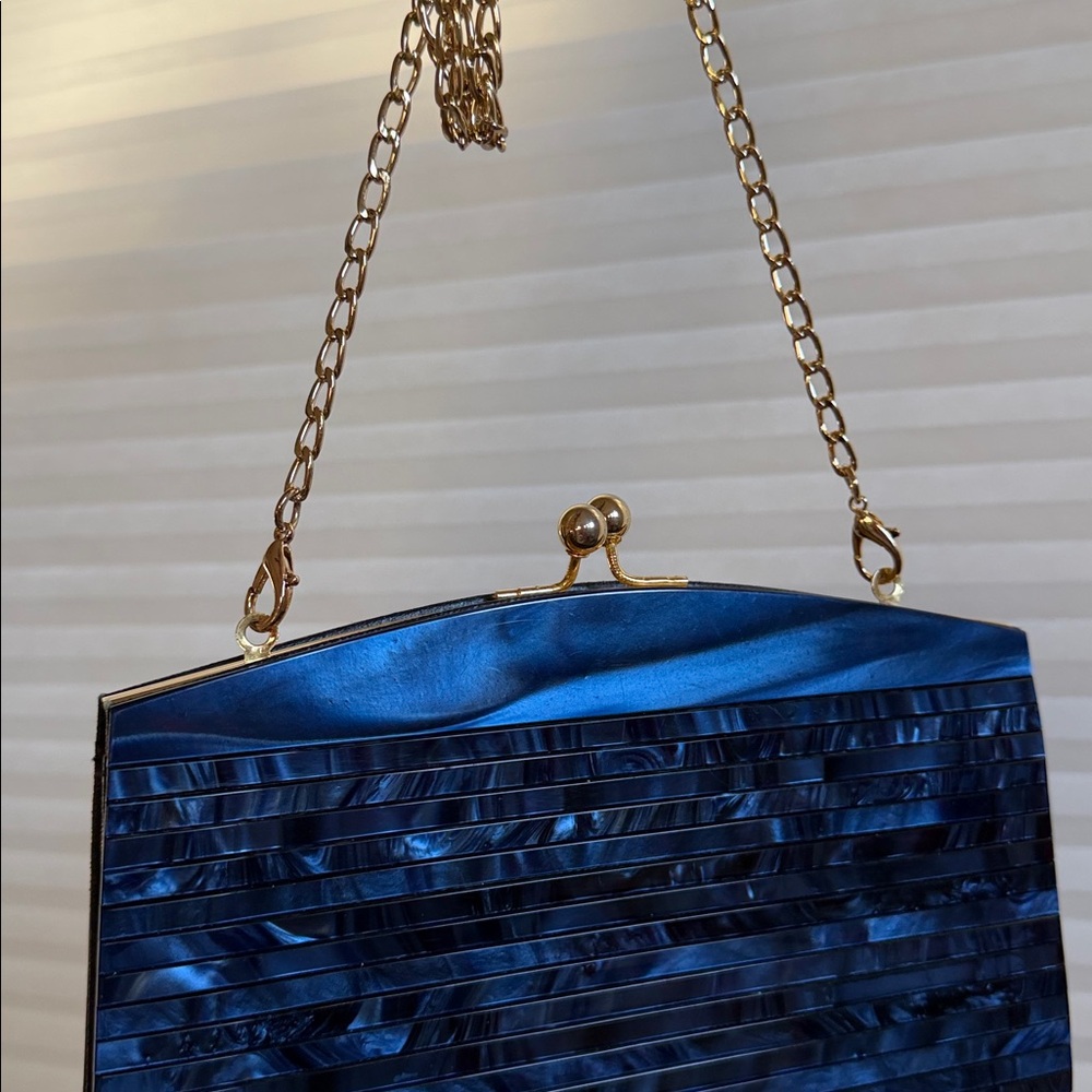 Vintage Blue Lucite Clutch Mother of Pearl Effect Hard Case Evening Bag - Picture 12 of 15